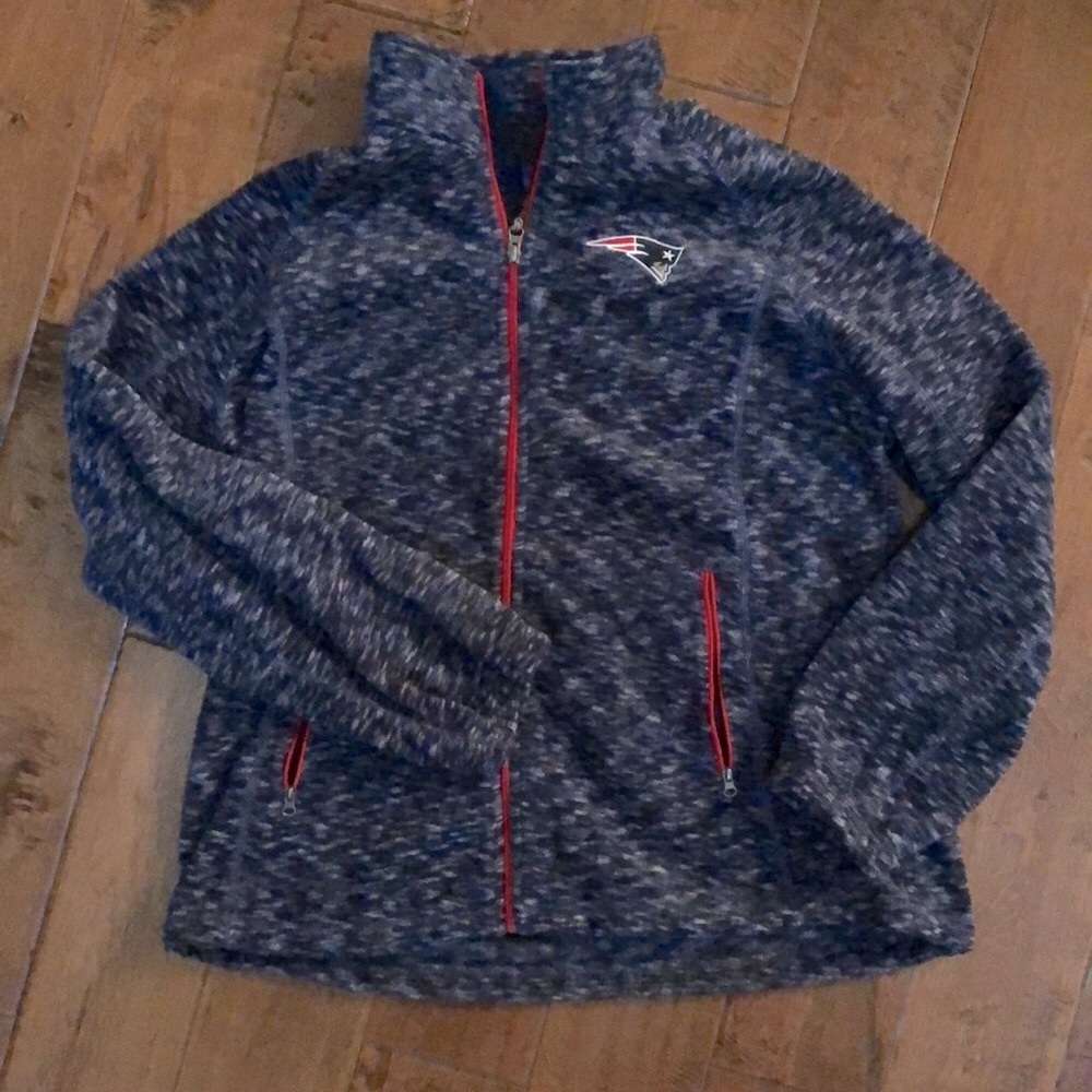 Woman’s Patriots zip up fleece